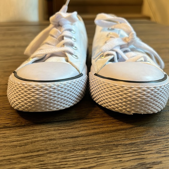 Airwalk Legacee Sneakers - Picture 8 of 11